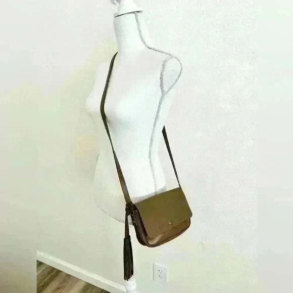 American Eagle Taupe Leather Crossbody Bag - Picture 1 of 11